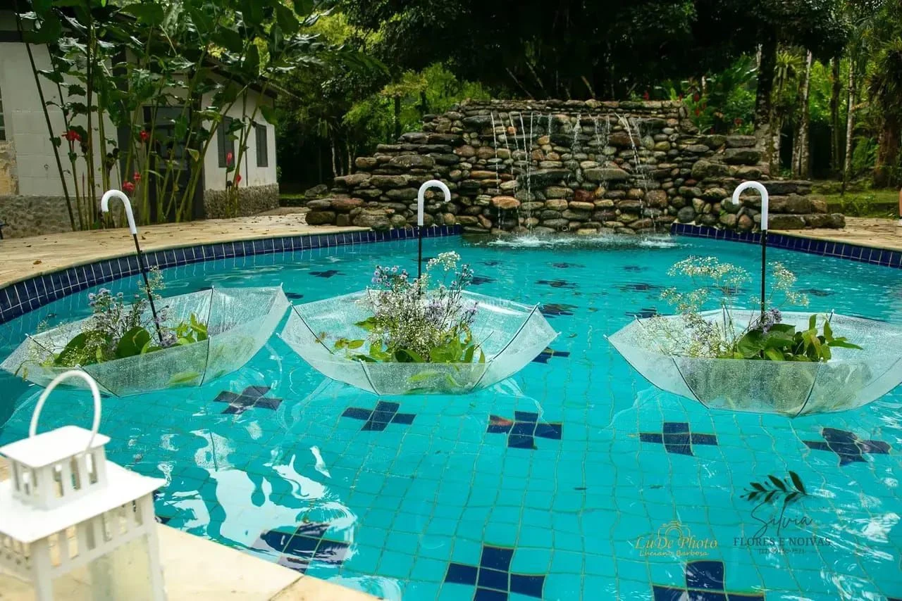 whatsapp_image_2025_10_27_at_12_37_52_1__1x